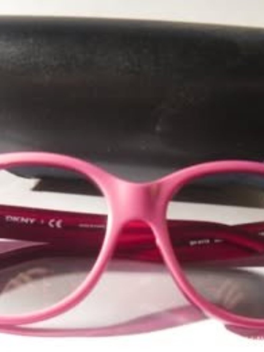 Donna Karan Unisex Sunglasses with case new